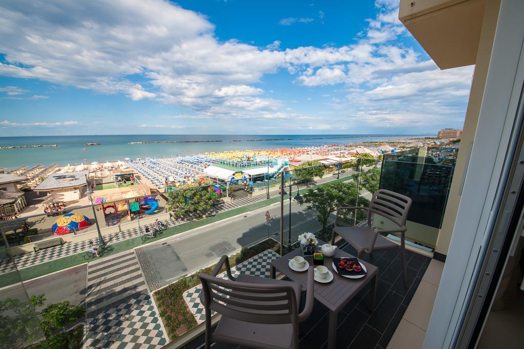 Hotel Vista Mare & Spa - Aperto Tutto L'Anno Чезенатіко Екстер'єр фото
