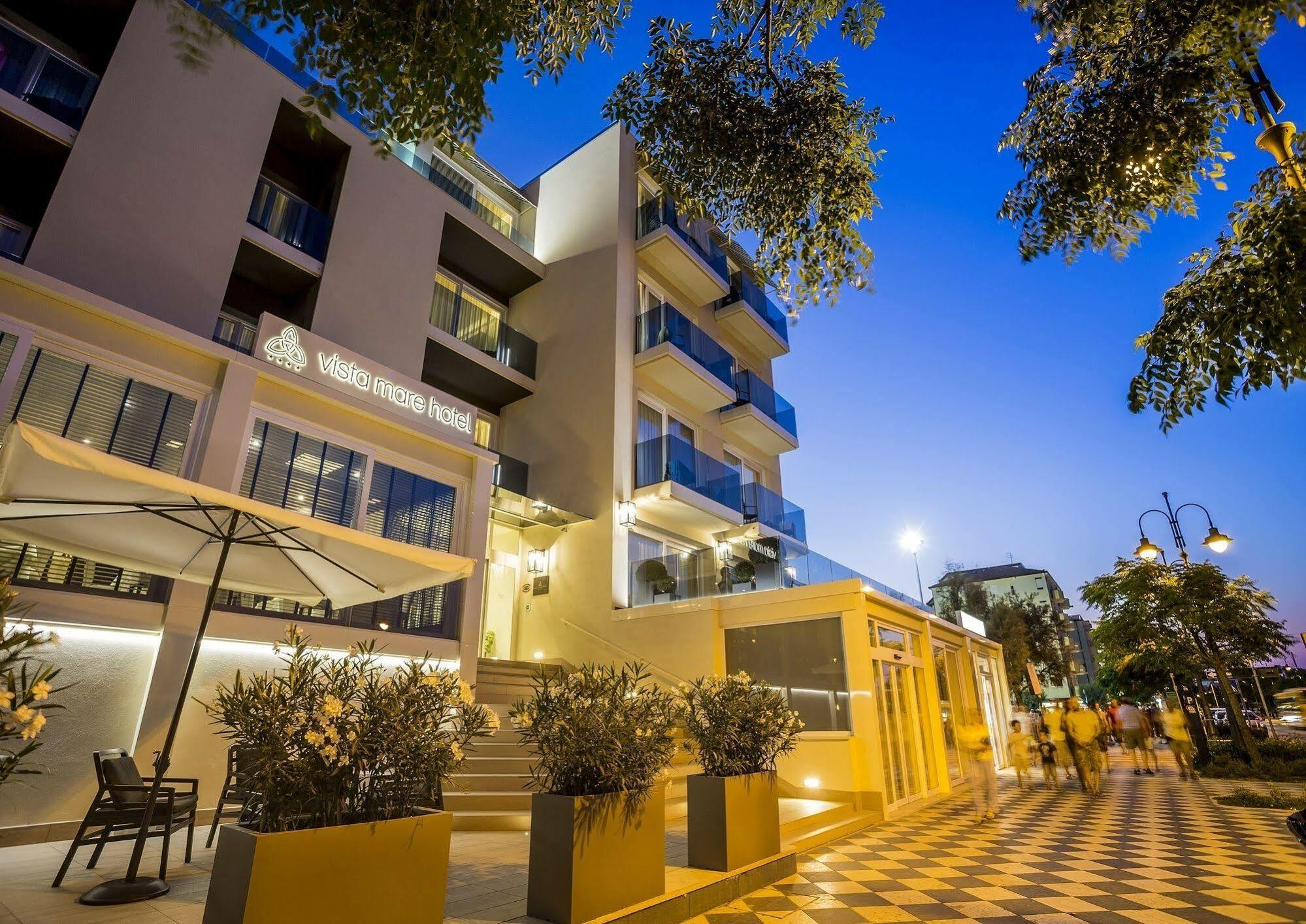 Hotel Vista Mare & Spa - Aperto Tutto L'Anno Чезенатіко Екстер'єр фото
